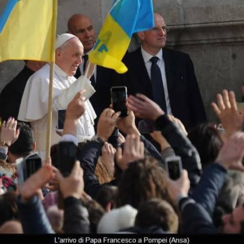 Папа Франциск відвідав Неаполь й закликав мафіозі покаятися