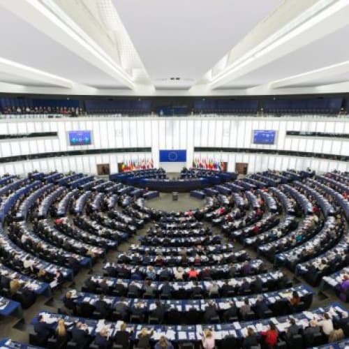 Parlamento Europeo: 1 miliardo di euro in assistenza all’Ucraina