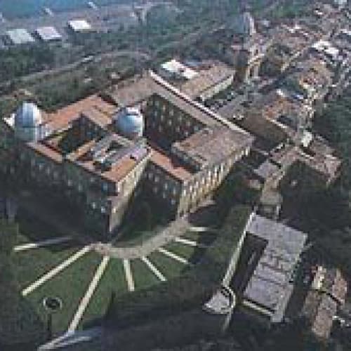 Резиденцію Папи в Кастель-Гандольфо відкриють для відвідування туристами.