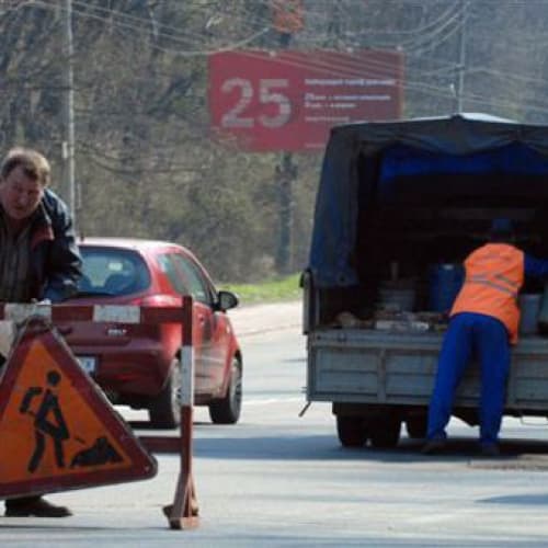 Кабмін ввів трудову повинність для українців