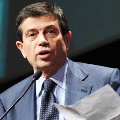 Міністр інфраструктури і транспорту Італії подав у відставку