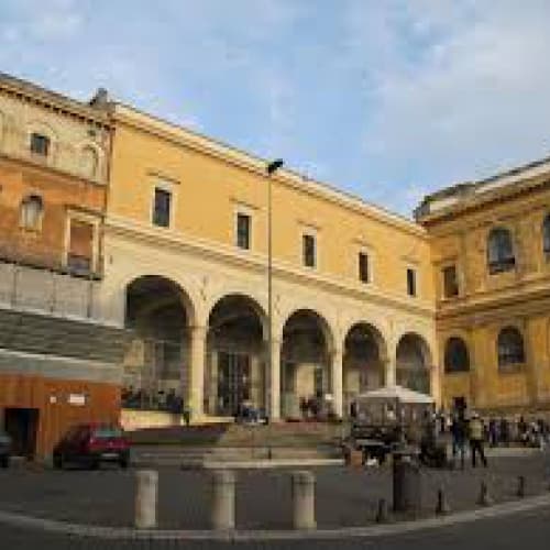 Базиліка Сан-П'єтро і Міланський собор – найвизначніші італійські пам’ятки у світі