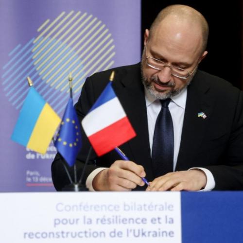 Firmati nuovi accordi tra Ucraina e Francia
